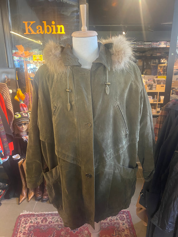 Kapüşonlu Nubuk Kaban