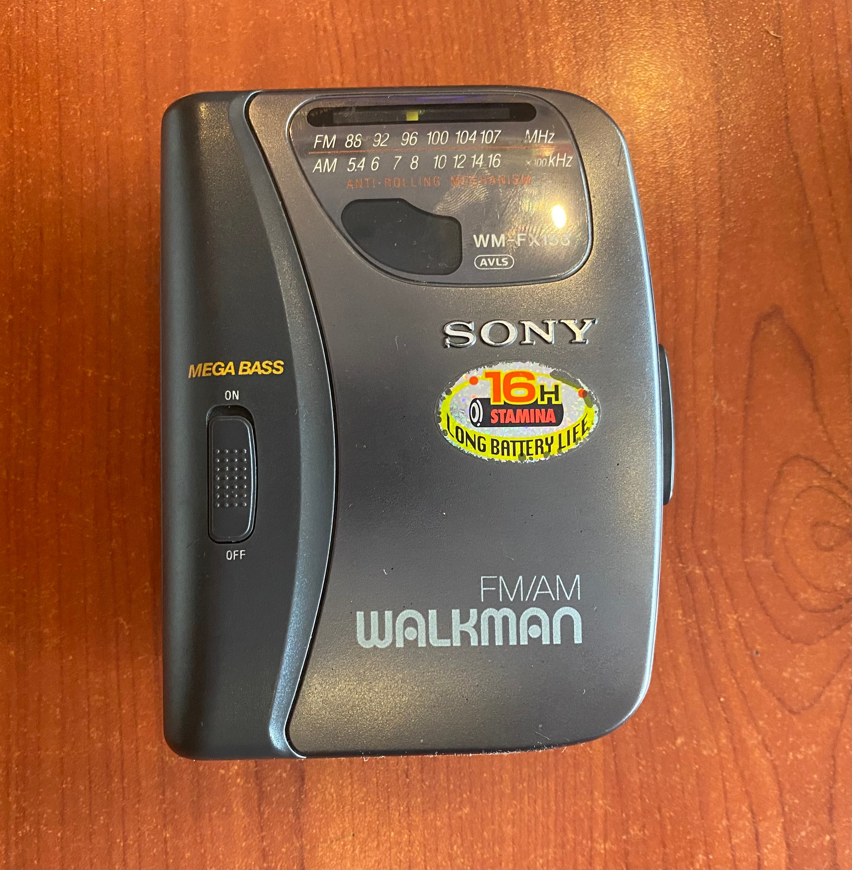 Sony WM - FX153 FM/AM, Walkman – Vintage Records
