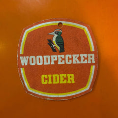 Woodpecker, Bardak Altlığı