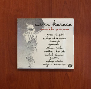 Çeşitli Sanatçılar / Cem Karaca - Mutlaka Yavrum, CD