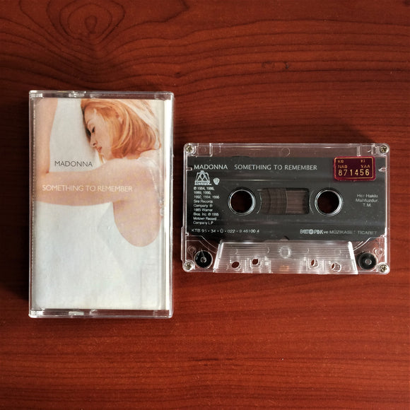 Madonna / Something to Remember, Kaset