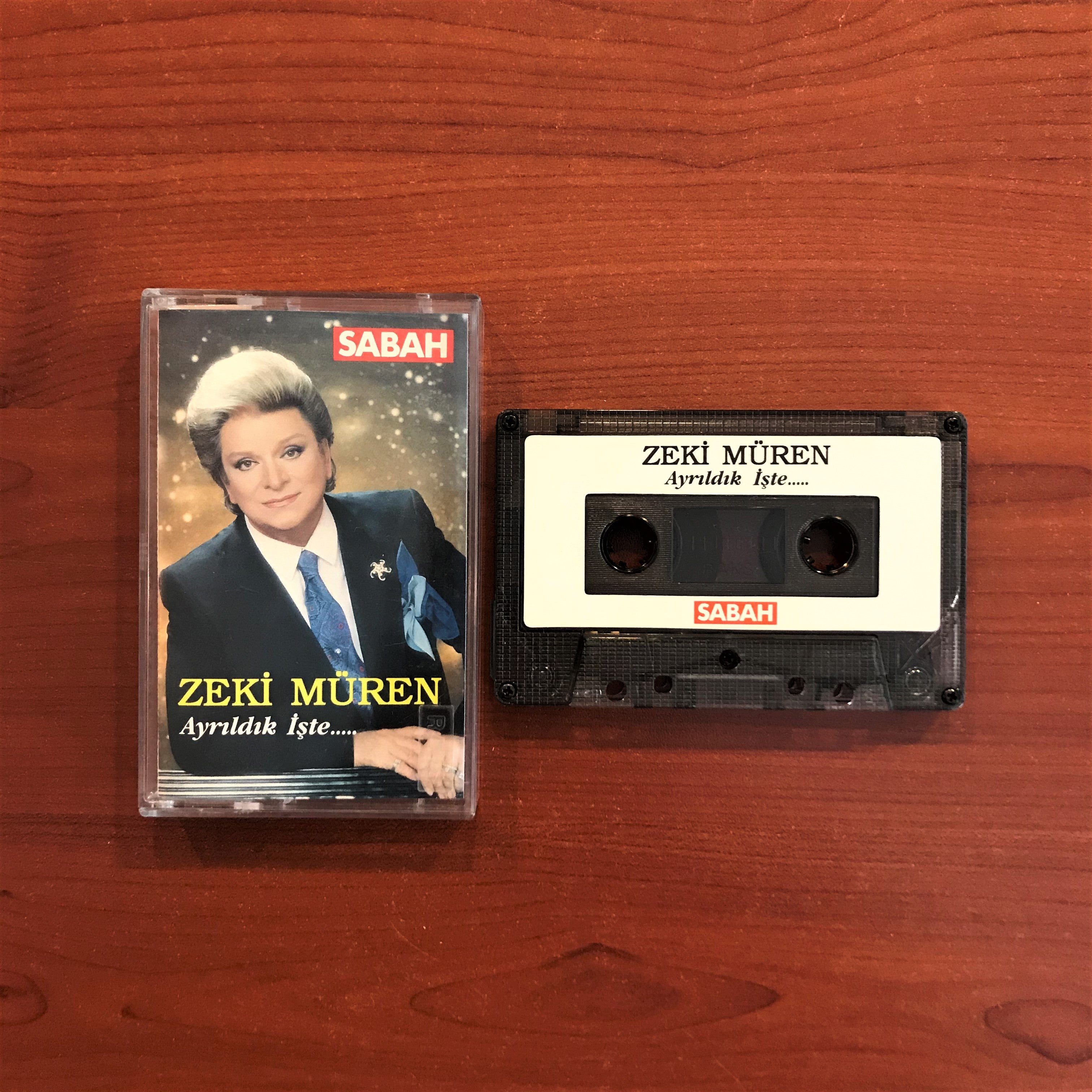 Zeki Müren / Ayrıldık İşte.., Kaset – Vintage Records
